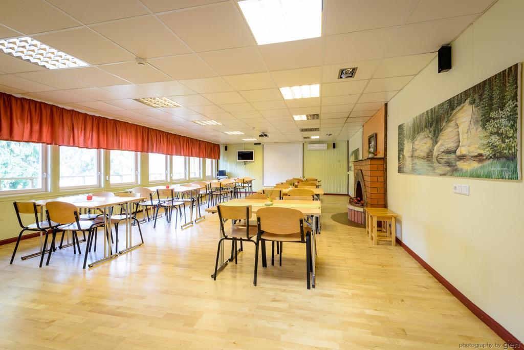 Taevaskoja Salamaa Hotel Põlva Buitenkant foto